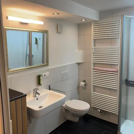 Cozy Mit Kueche Apartmán *